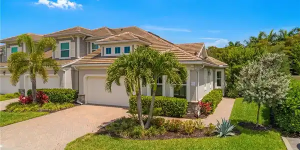 4546 Arboretum CIR
