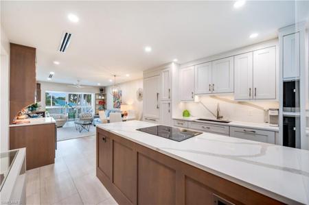 1021 3rd ST S