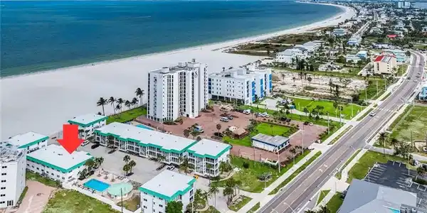 6500 Estero BLVD