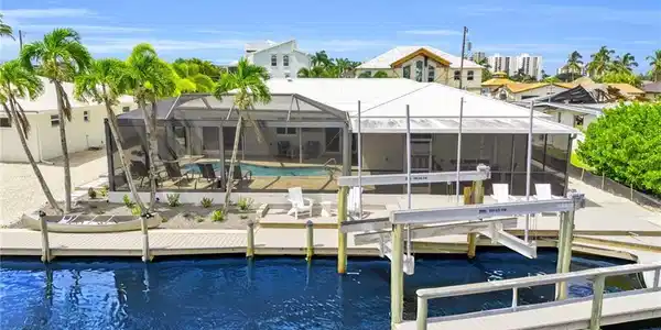 23 Palmview BLVD