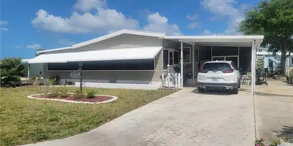 4712 Tahiti DR