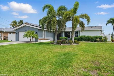 2941 SE 10th PL