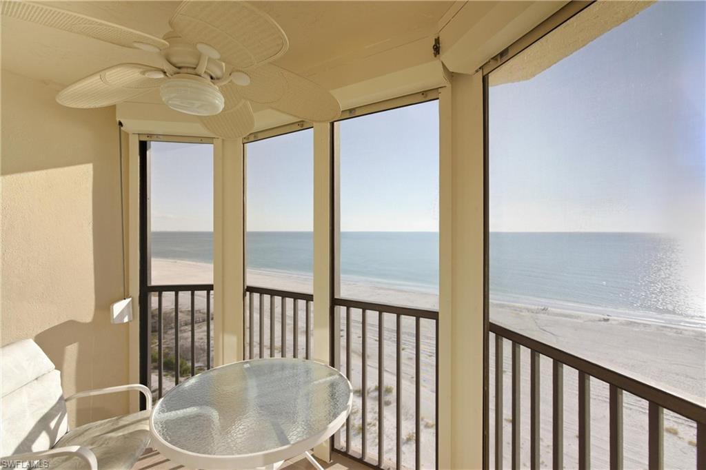 Image 3: Spectacular private Gulf views!!