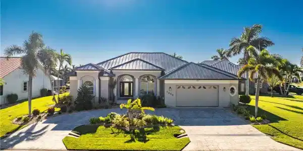 1353 Thrasher DR