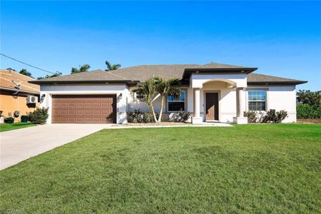 3405 NW 18th ST