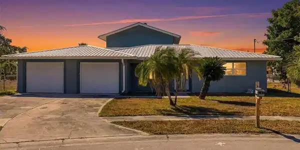 4635 Rockwood CIR