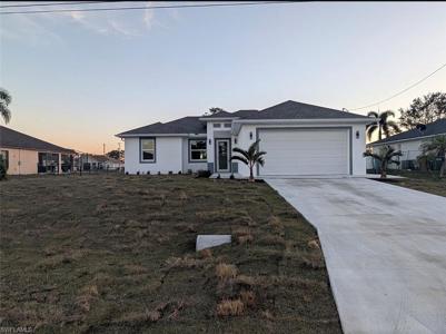 523 NW 26th PL