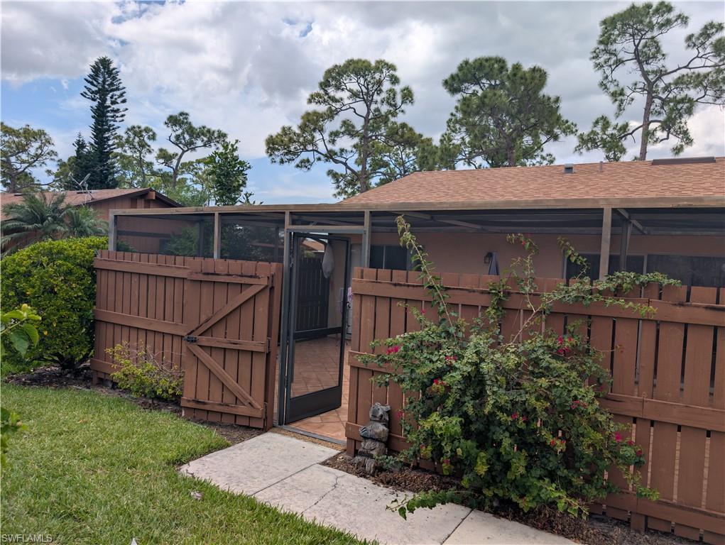 Image 2: Front of unit.