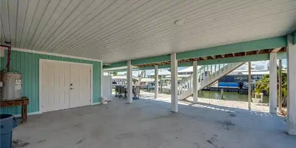 Image 4: Large storage for boating and fishing equipment