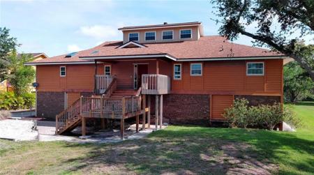 7226 Hendry Creek DR