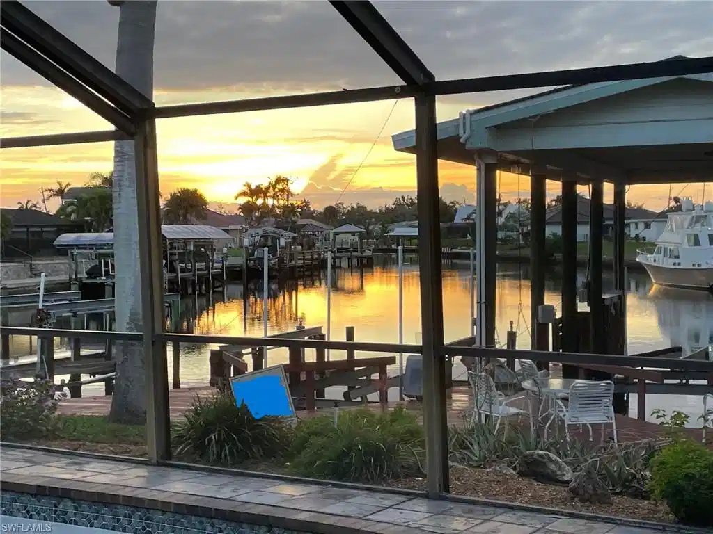 Image 1: Morning view from kitchen