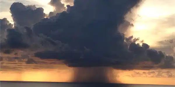 Image 4: Beautiful thunderstorm over the Gulf