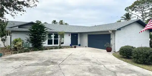 522 Sanford DR