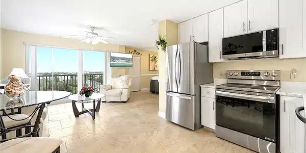 5500 Bonita Beach RD