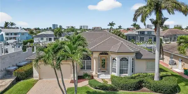 400 Waterleaf CT