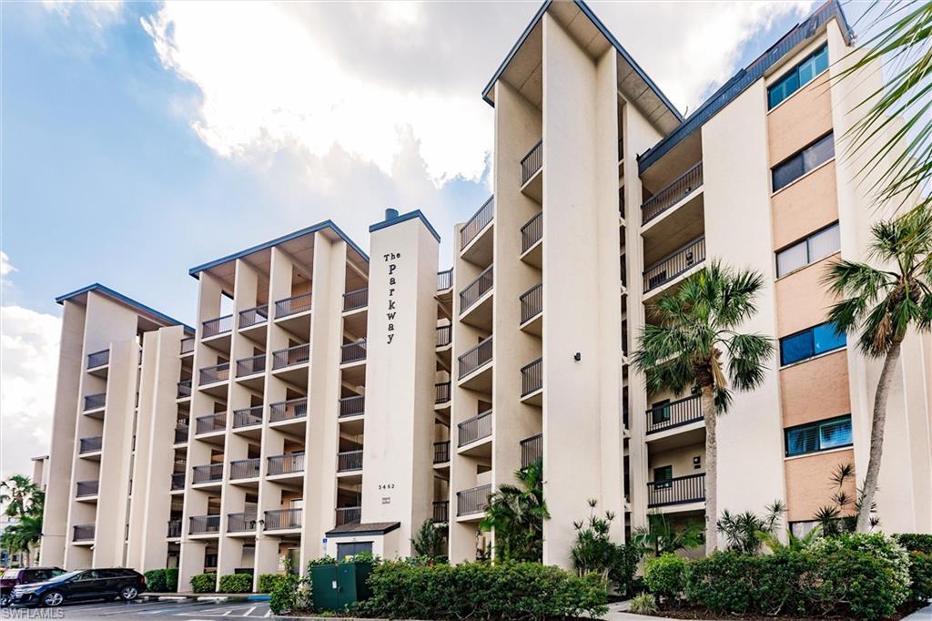 Image 2: View of apartment building / complex