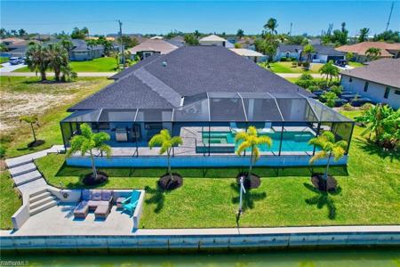 1733 SW 29th TER