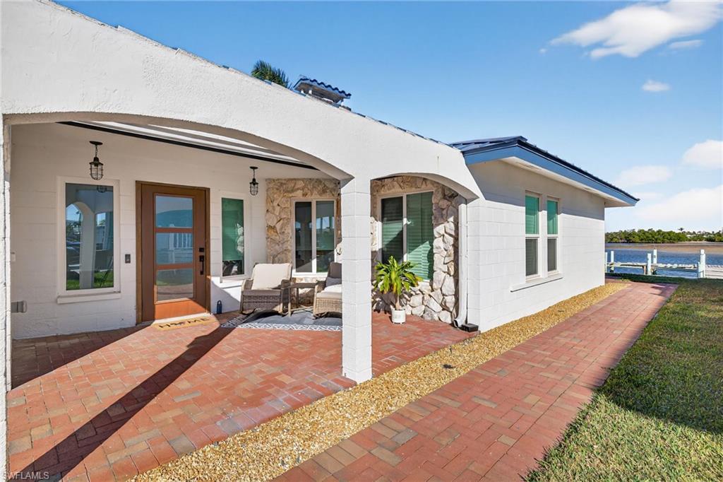 Image 4: View of patio