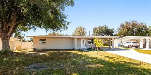 41 Victoria DR