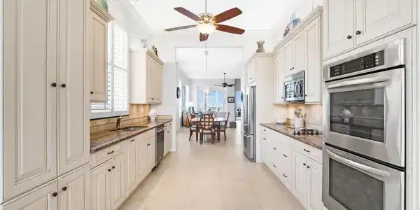 14220 Royal Harbour CT