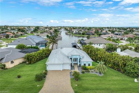 1927 SW 47th TER