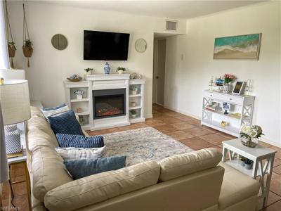 1612 Coronado RD