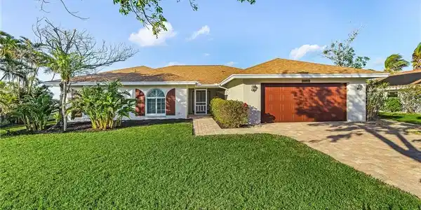 1113 Sand Castle RD