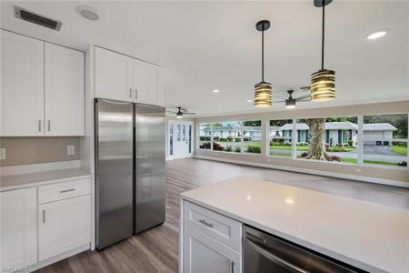 233 YORKSHIRE CT