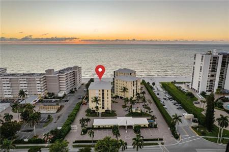 3483 Gulf Shore BLVD N