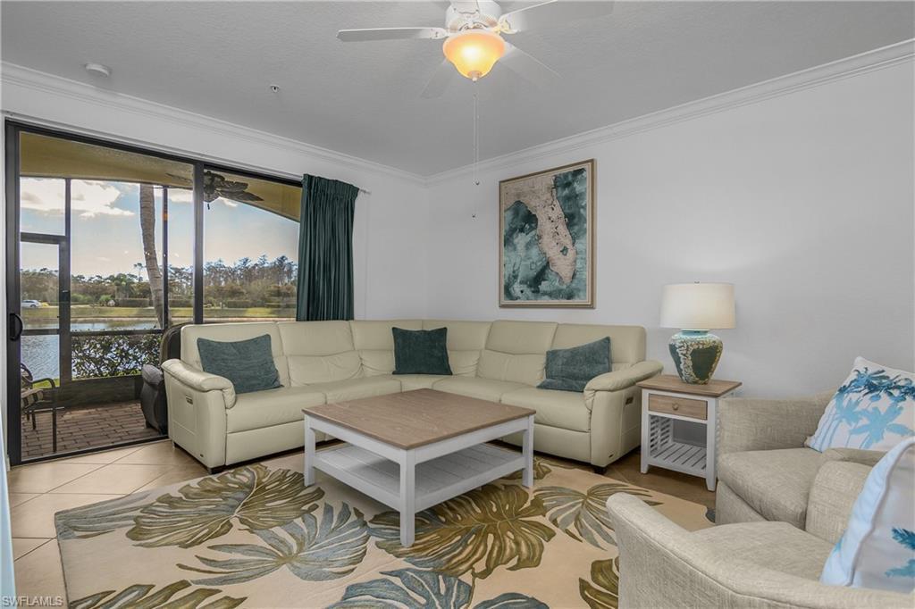 Image 3: Living Room