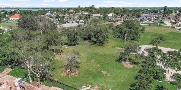 Image 3: Aerial perspective of suburban area