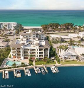 2020 GULF SHORE BLVD N