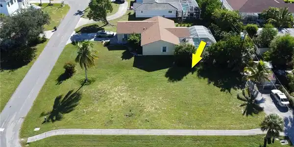 245 Quail DR