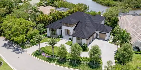 27311 Oak Knoll DR