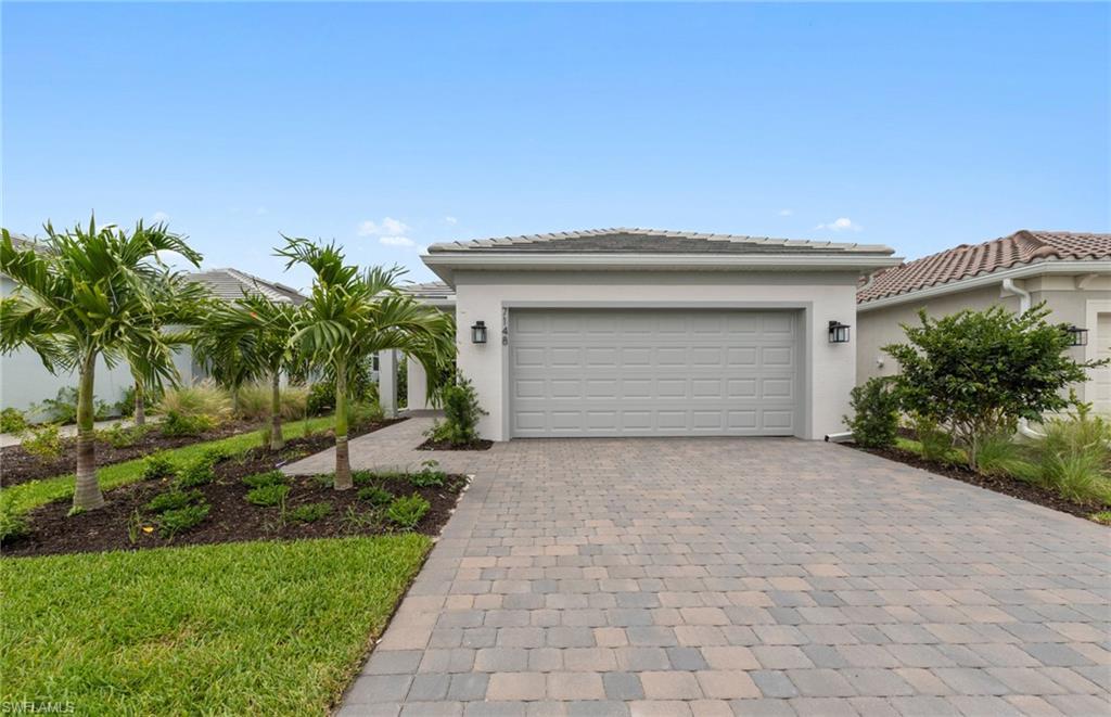 Image 1: Contour Home