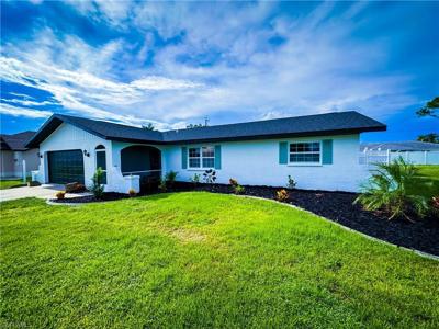 427 SW 37th LN