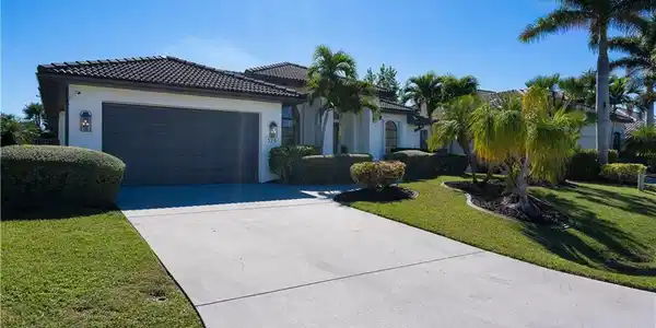 329 Santander CT