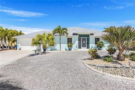 3778 Pinetree DR