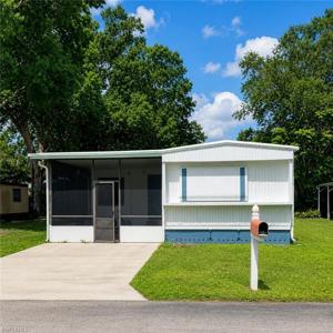 316 W Buell DR