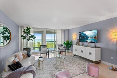 7515 Pelican Bay BLVD
