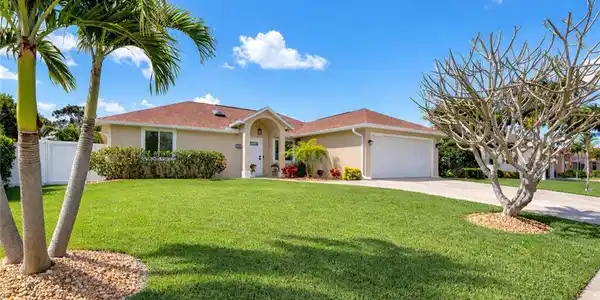 1421 Bermuda RD