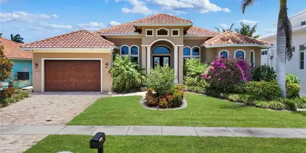 35 Covewood CT