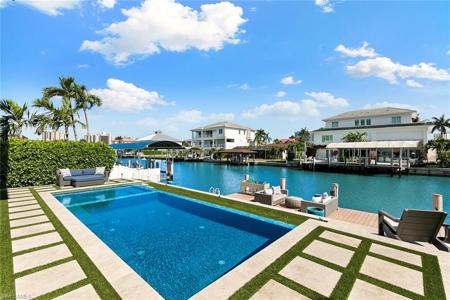 357 Egret AVE