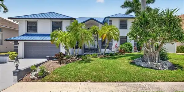 1124 Whiteheart CT