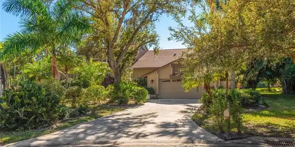 15825 San Antonio CT