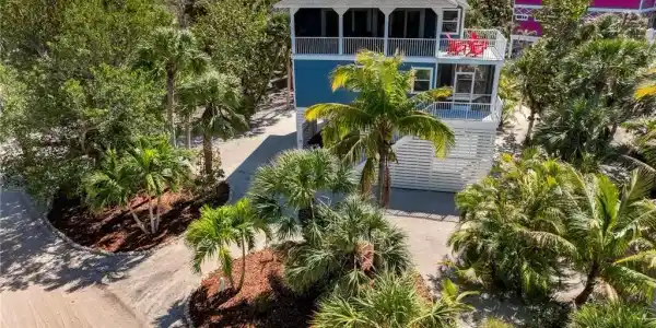 4511 & 4501 Schooner DR