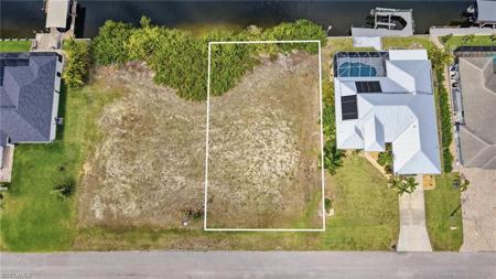 400 NW 32nd PL