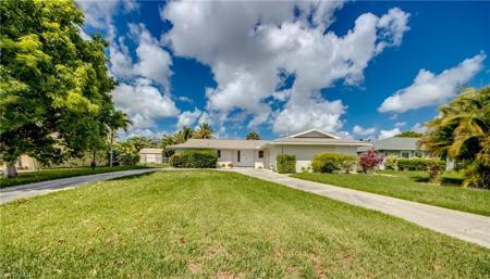 4424 SE 11th PL