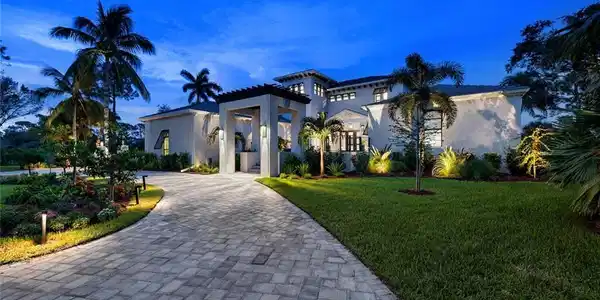3790 Bay Creek DR