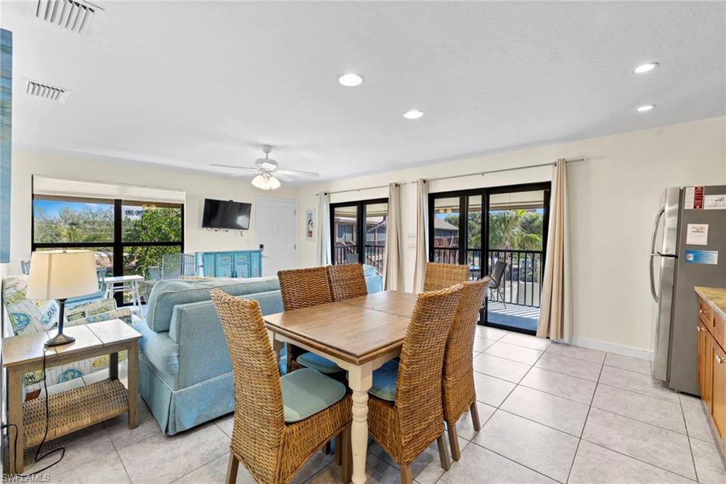 Image 3: Dining Area